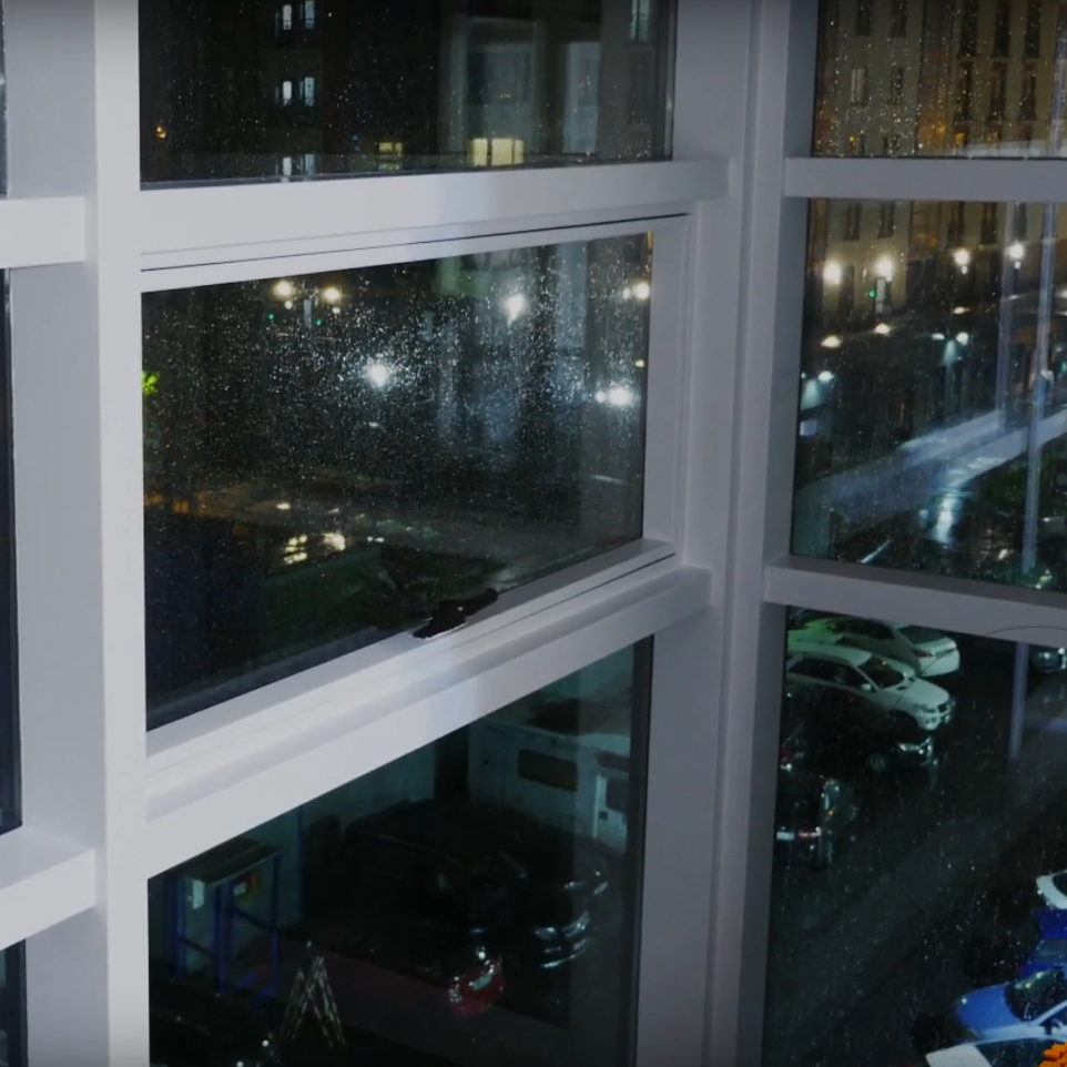 Утепляем и декорируем раму панорамного балкона в ЖК «Салют»